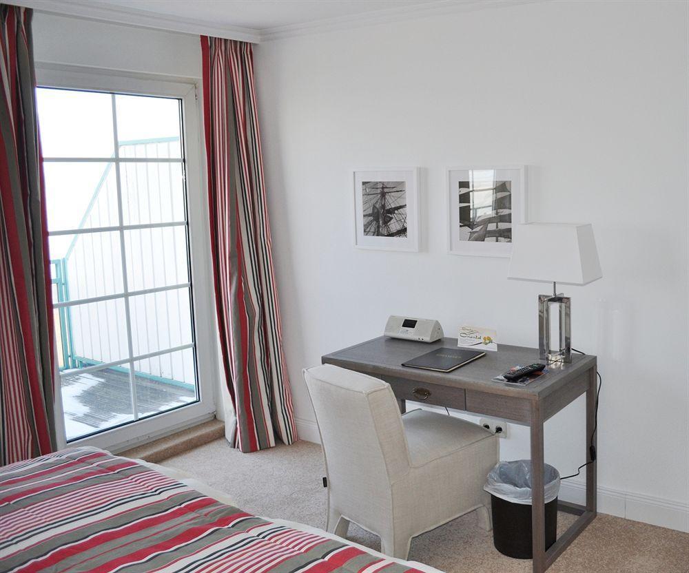 טימנדורפר שטרנד Strandhotel Miramar מראה חיצוני תמונה
